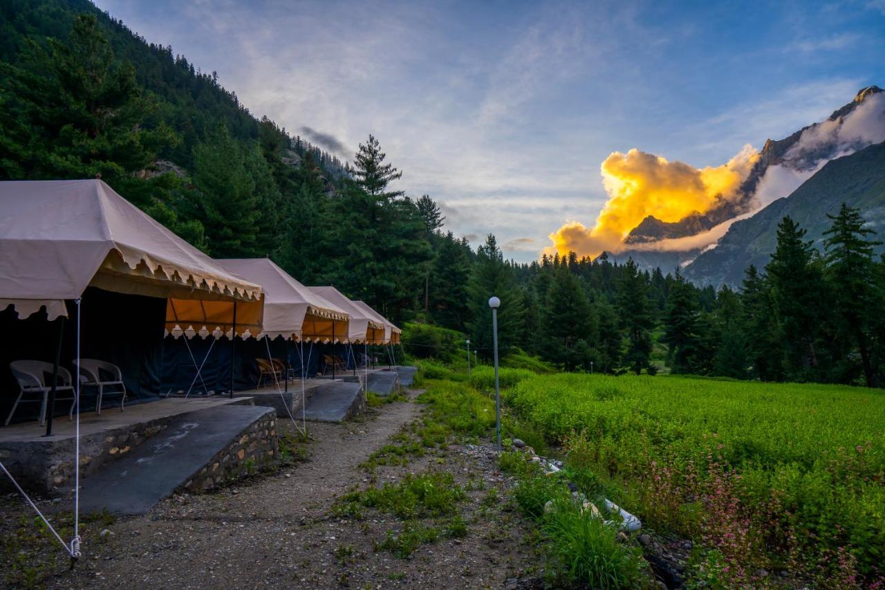 Sailya Camping And Trekking Saturang Dış mekan fotoğraf
